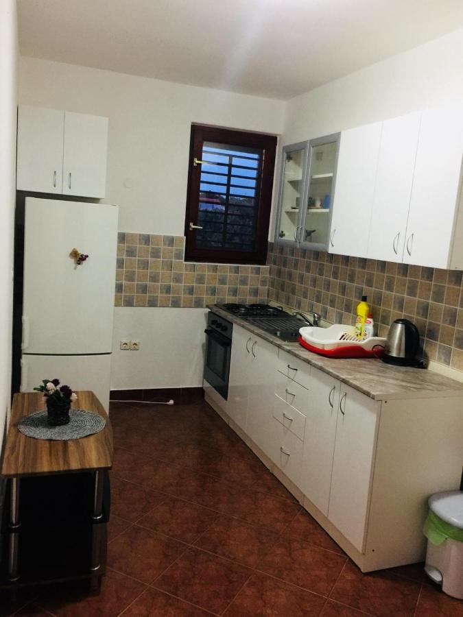 Apartman Vukoja Pakostane Lejlighed Eksteriør billede